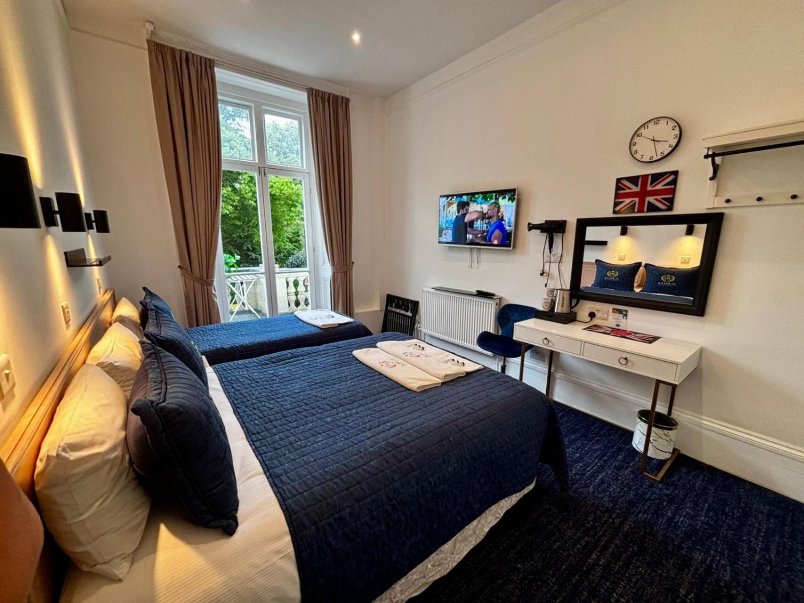 Jubilee Hotel Victoria Лондон Экстерьер фото