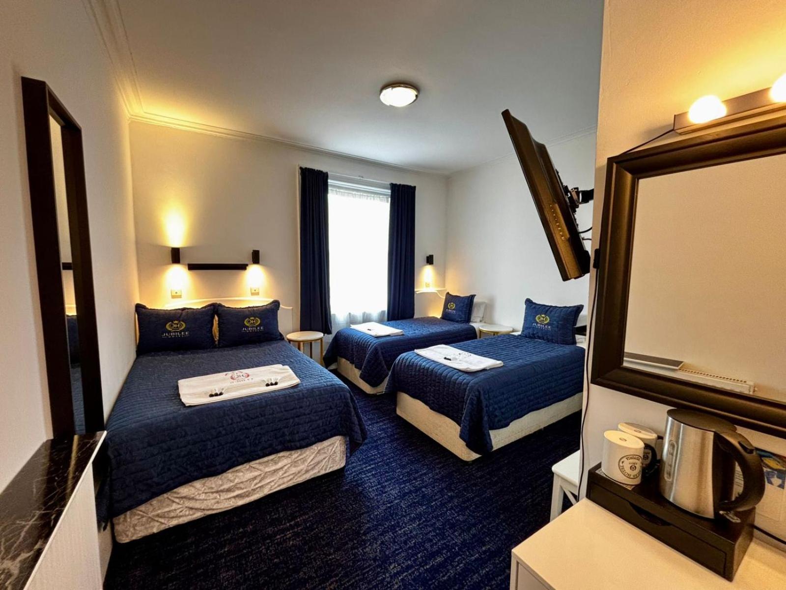 Jubilee Hotel Victoria Лондон Экстерьер фото