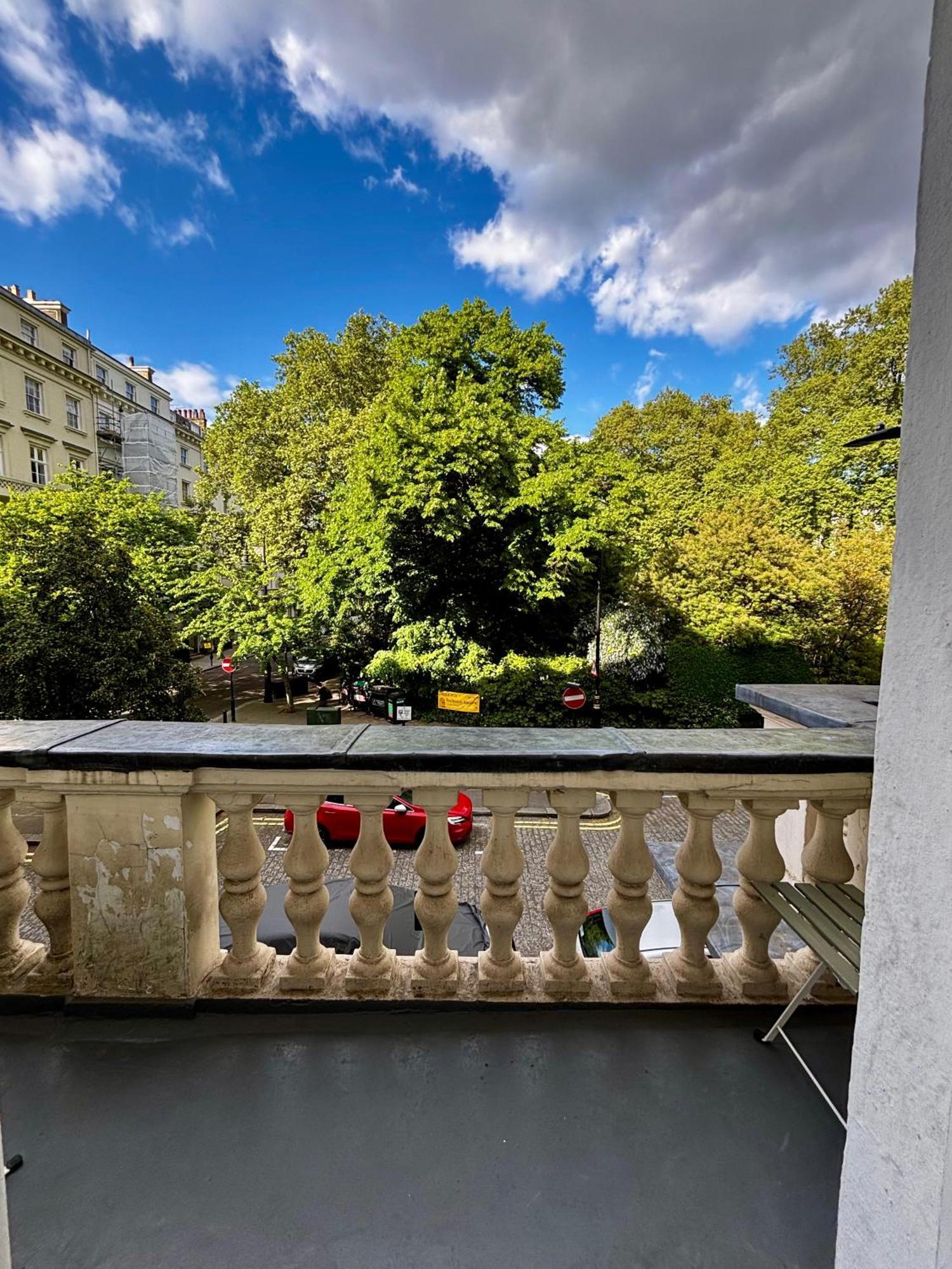 Jubilee Hotel Victoria Лондон Экстерьер фото