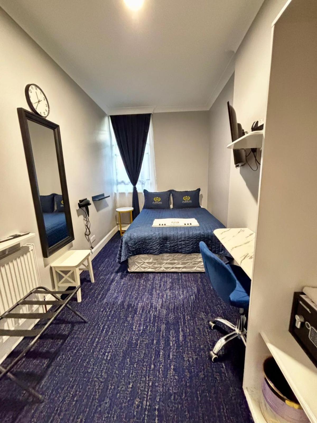 Jubilee Hotel Victoria Лондон Экстерьер фото