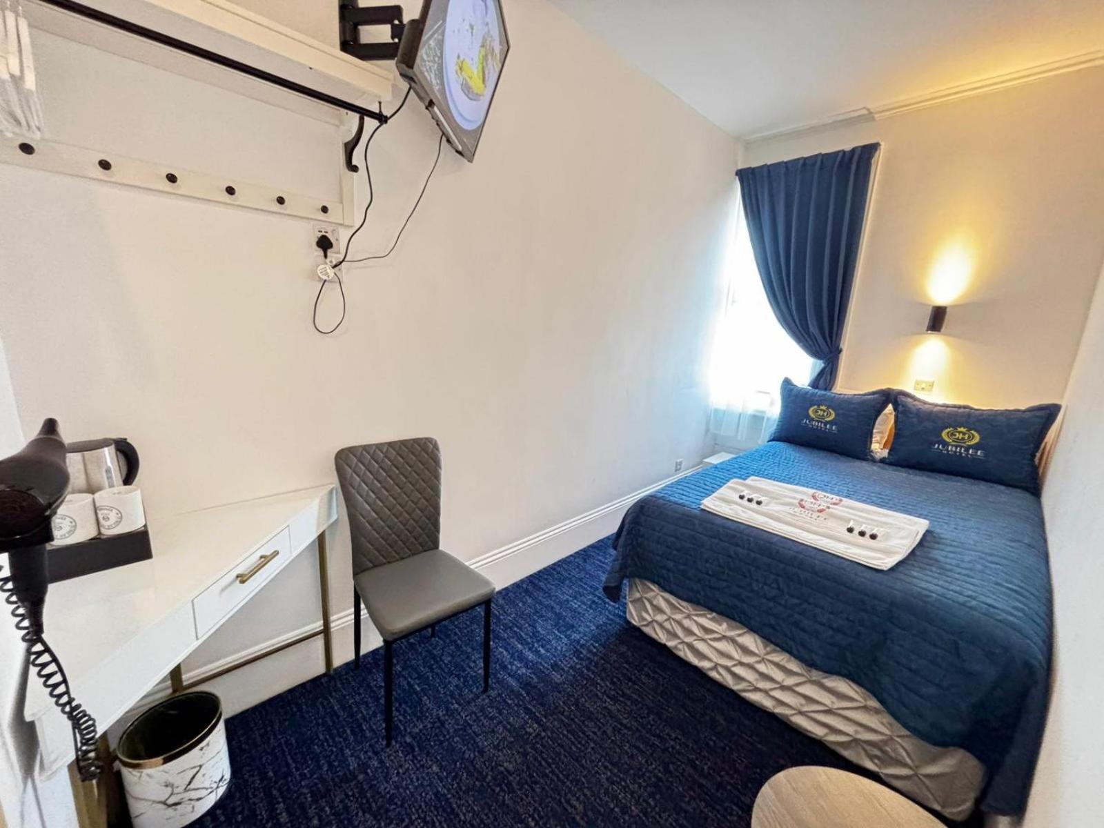 Jubilee Hotel Victoria Лондон Экстерьер фото